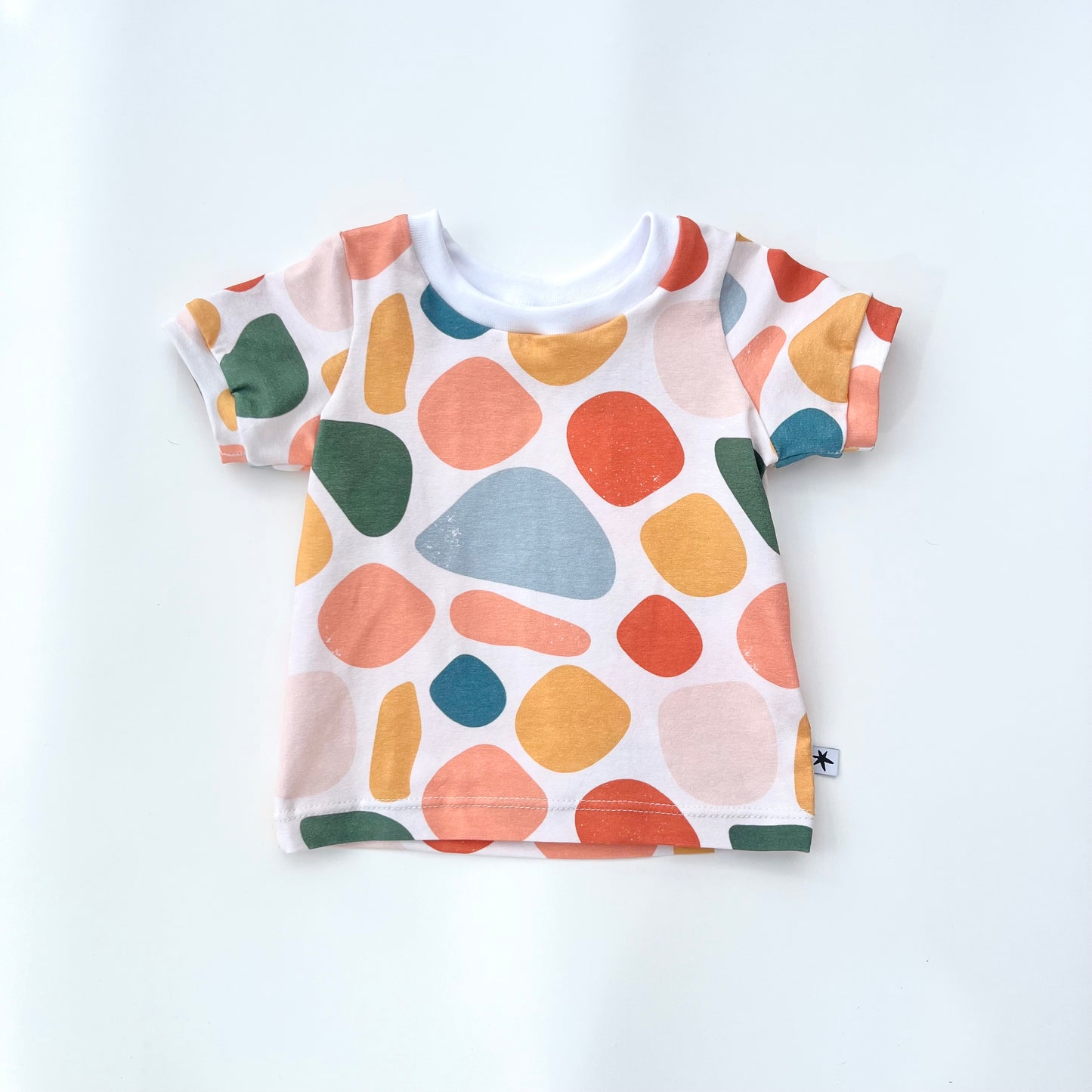 Short sleeve kids abstract print t-shirt