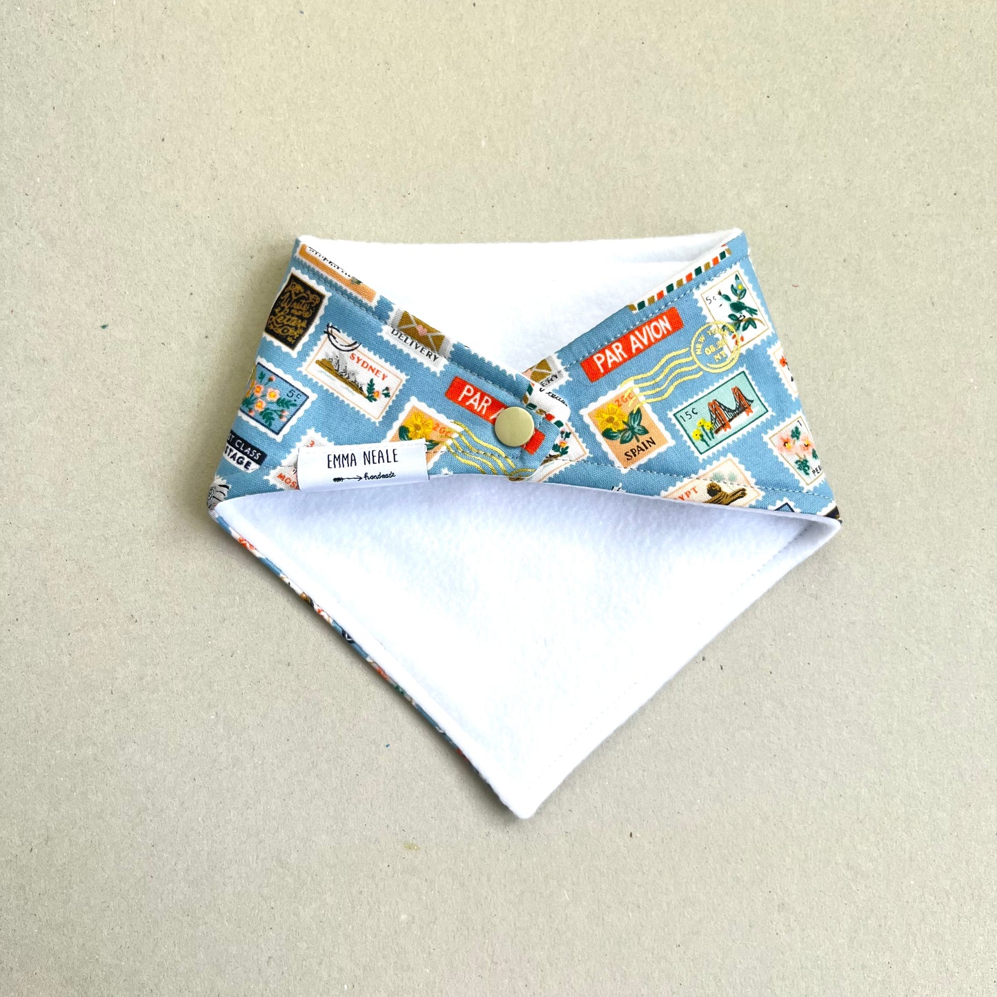 WORLD TRAVELLER BANDANA BIB in SKY
