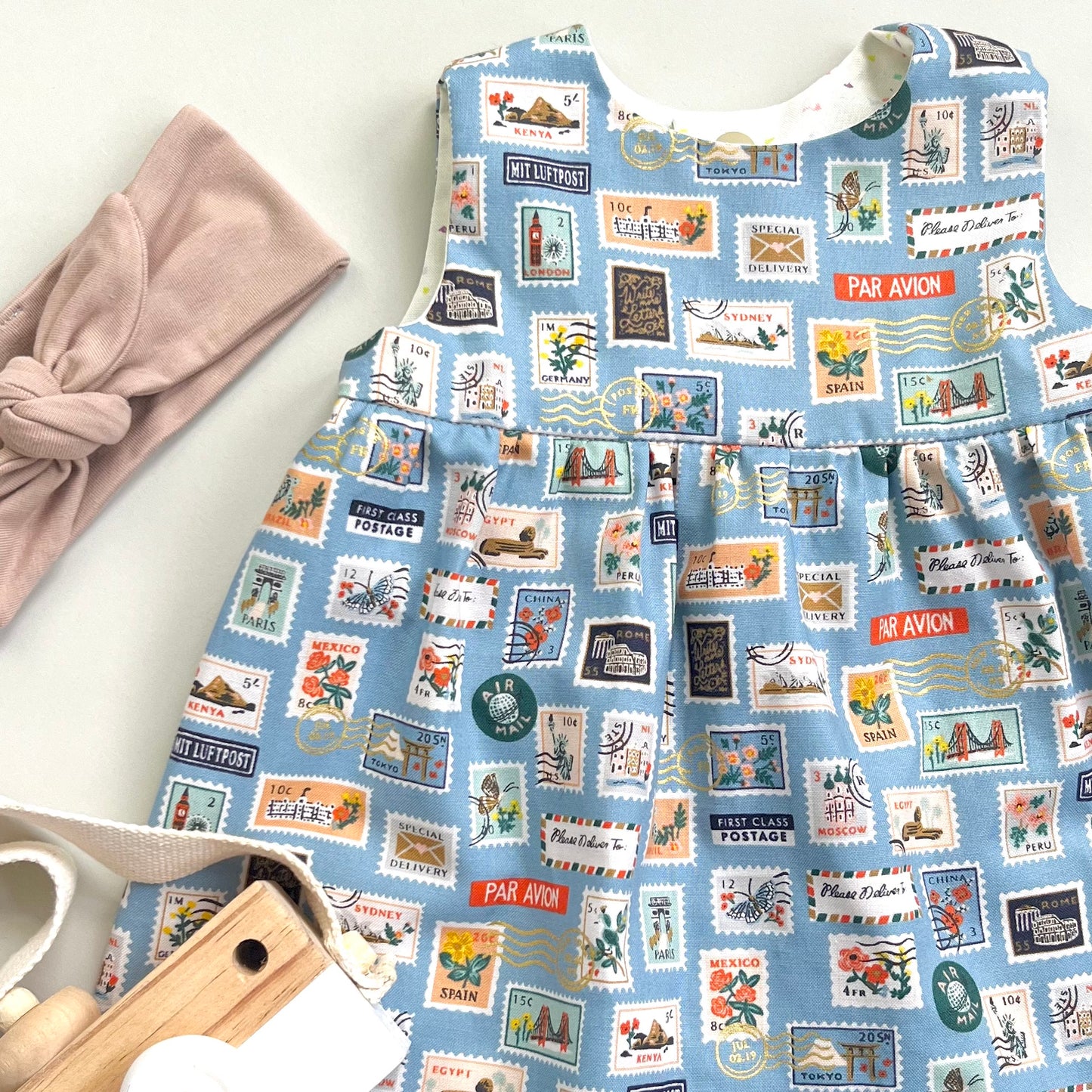 WORLD TRAVELLER DRESS in SKY