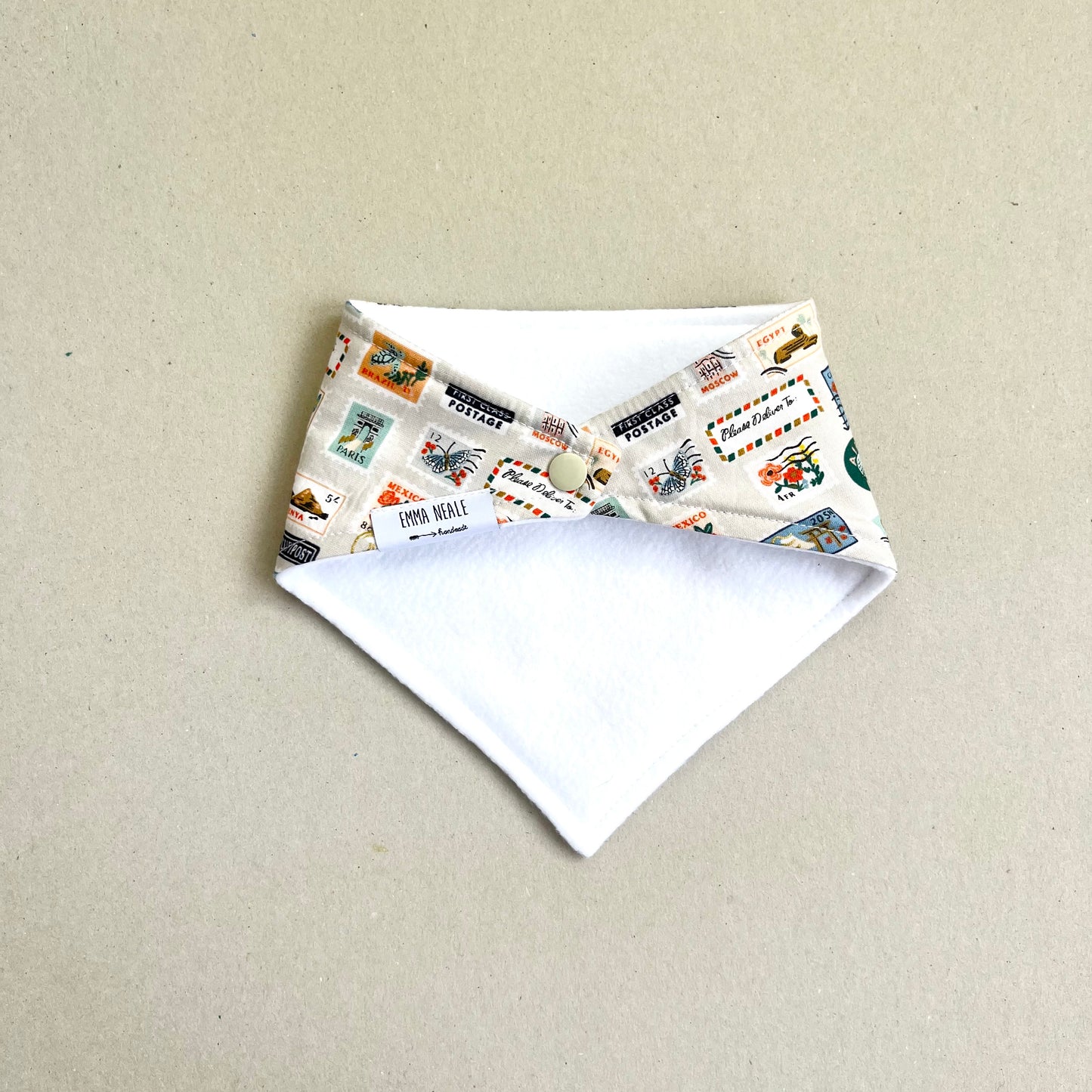 WORLD TRAVELLER BANDANA BIB in STONE