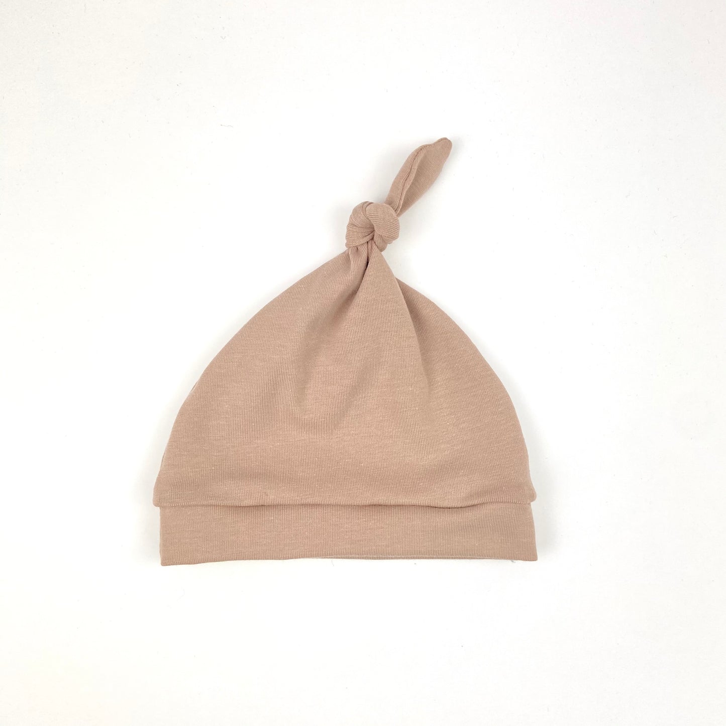 TRUFFLE KNOTTED HAT - Emma Neale Handmade