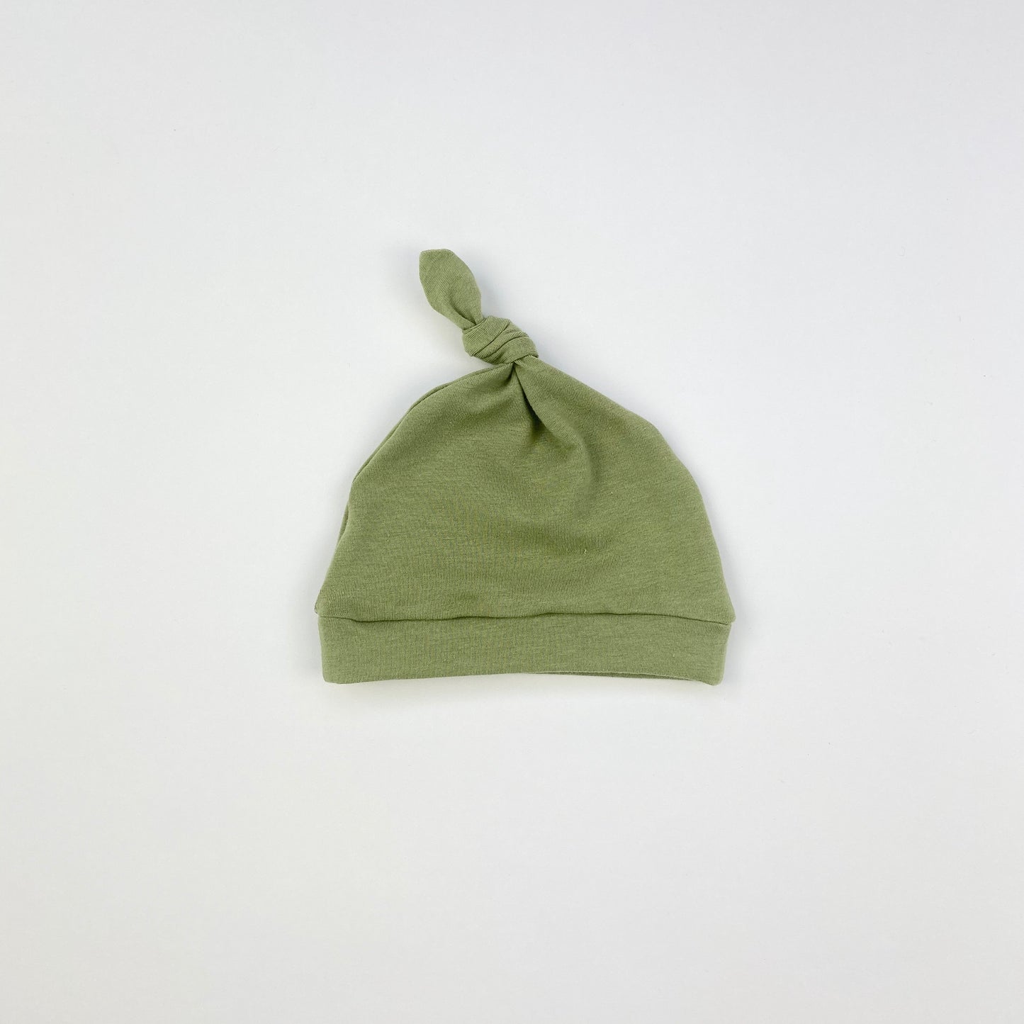 SAGE KNOTTED HAT - Emma Neale Handmade