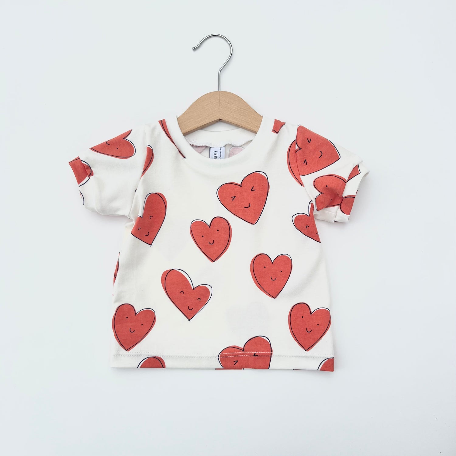 Love with no boundaries Essential T-Shirt for Sale by thecuteart