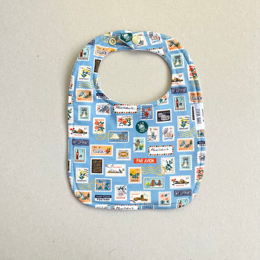 WORLD TRAVELLER TRADITIONAL BIB in SKY