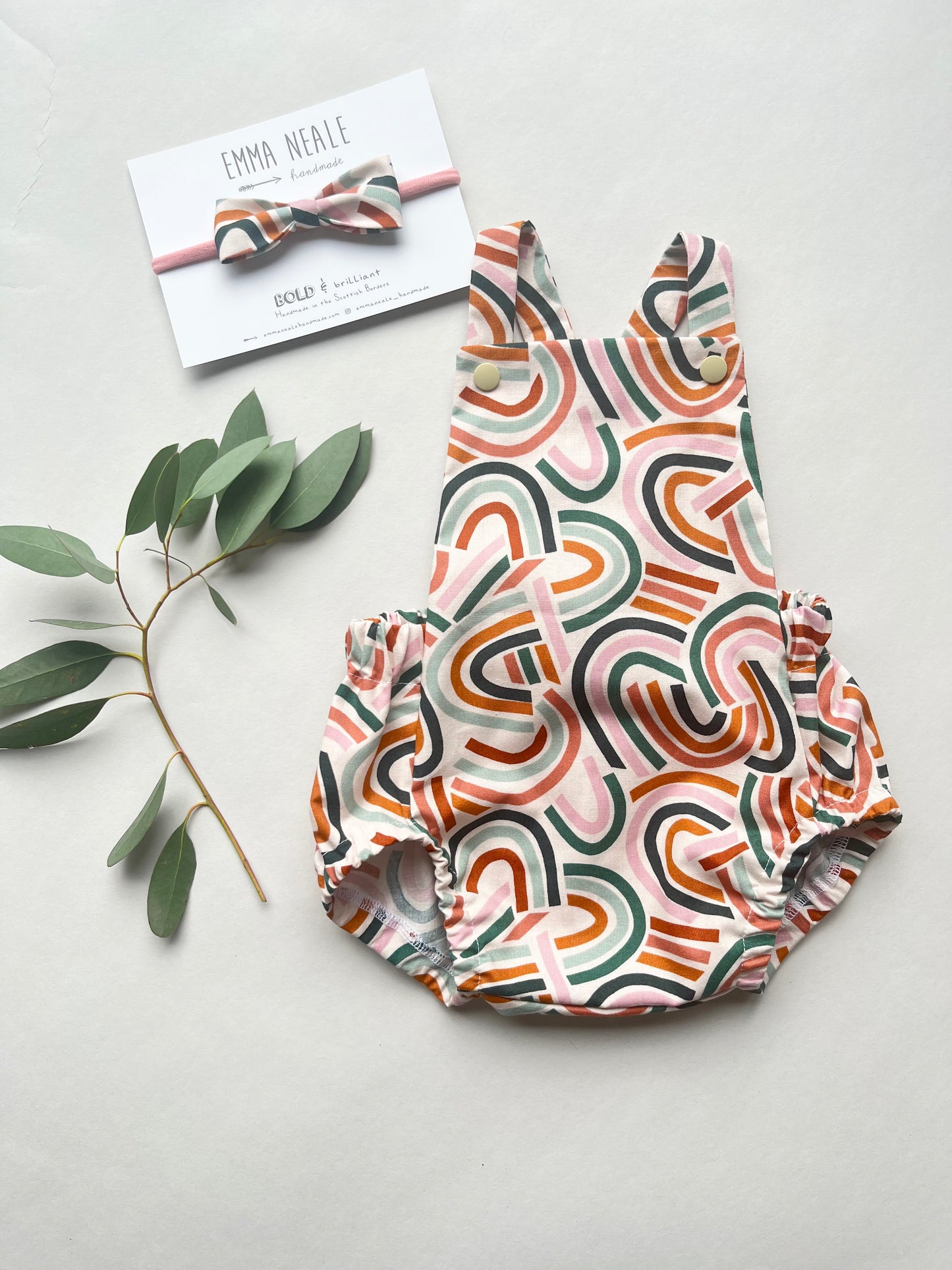 HAPPY DAYS SHORT ROMPER