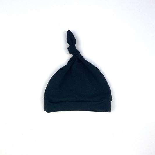 BLACK KNOTTED HAT - Emma Neale Handmade