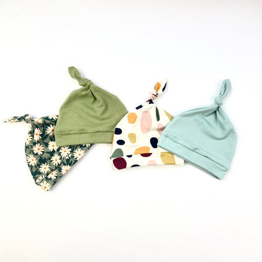 SAGE KNOTTED HAT - Emma Neale Handmade